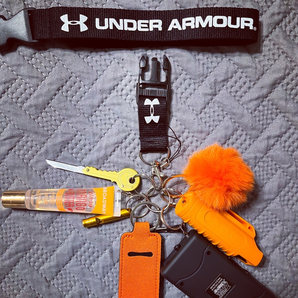 Women’s Essentials Lanyard - Orange/Black
